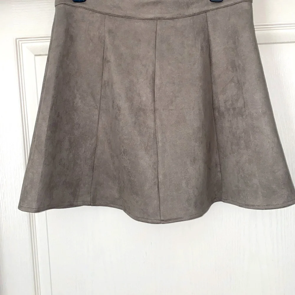 FUINLOTH faux suede Skirt - Picture 3 of 5